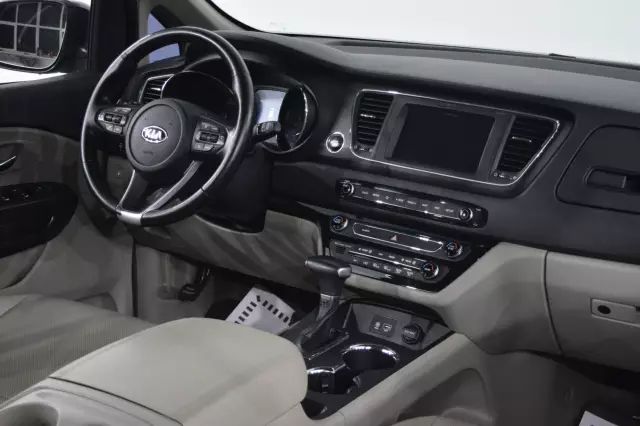 Kia Carnival 2018