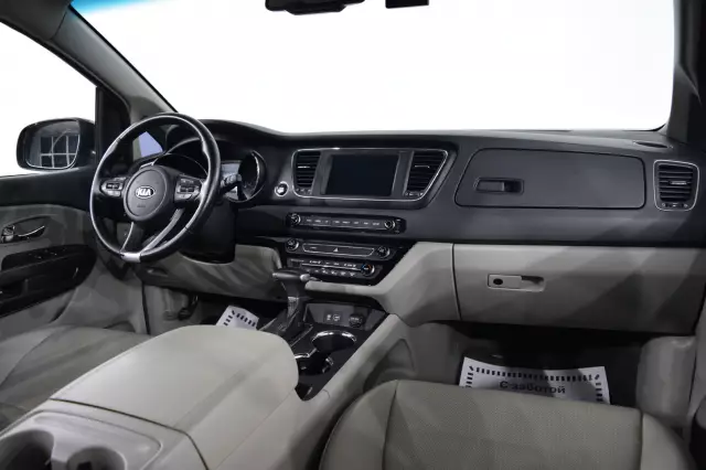 Kia Carnival 2018