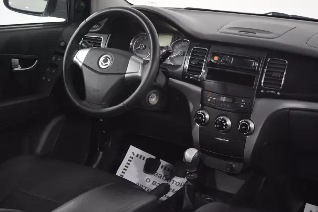 SsangYong Actyon 2013