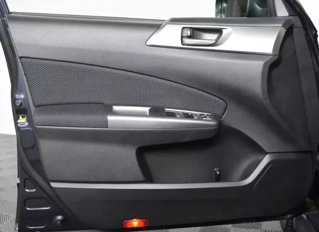 Subaru Forester 2011