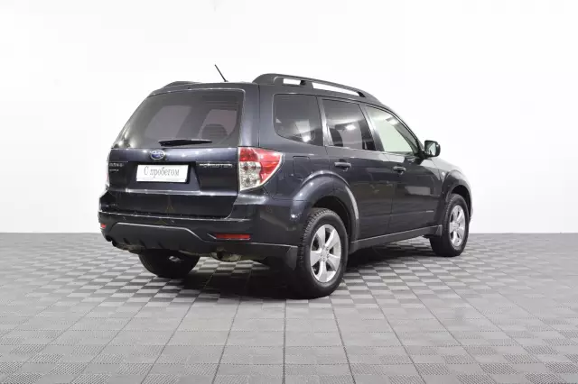 Subaru Forester 2011