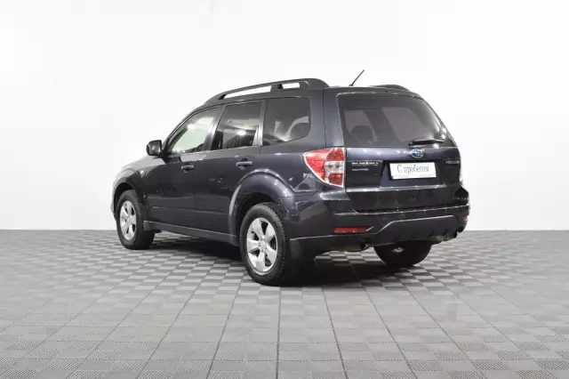 Subaru Forester 2011