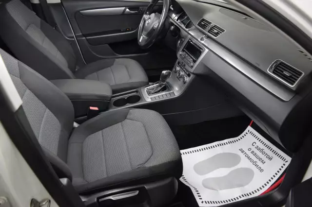 Volkswagen Passat 2012