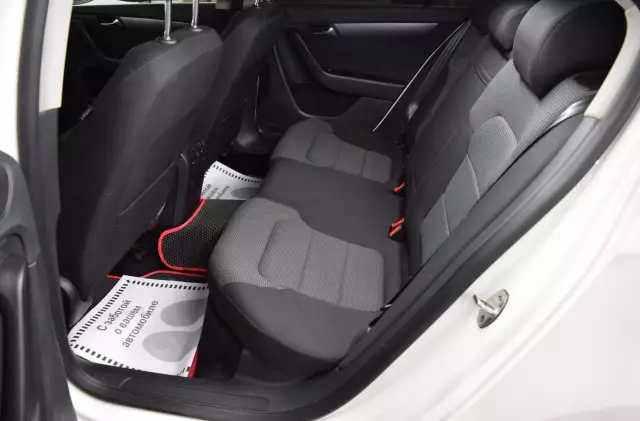 Volkswagen Passat 2012