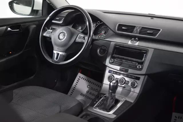 Volkswagen Passat 2012