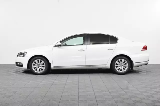 Volkswagen Passat 2012