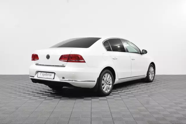 Volkswagen Passat 2012