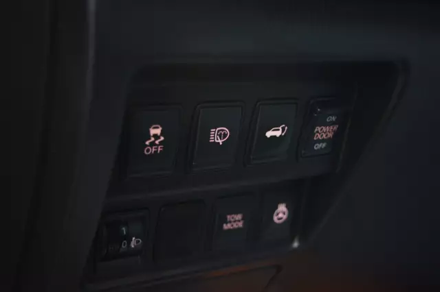 Nissan Pathfinder 2014
