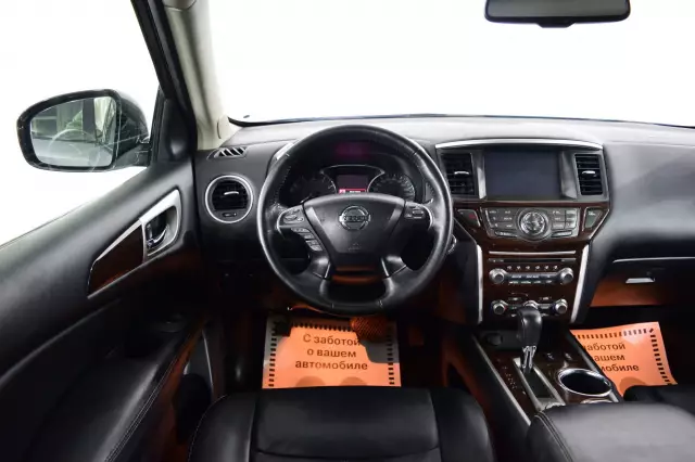 Nissan Pathfinder 2014