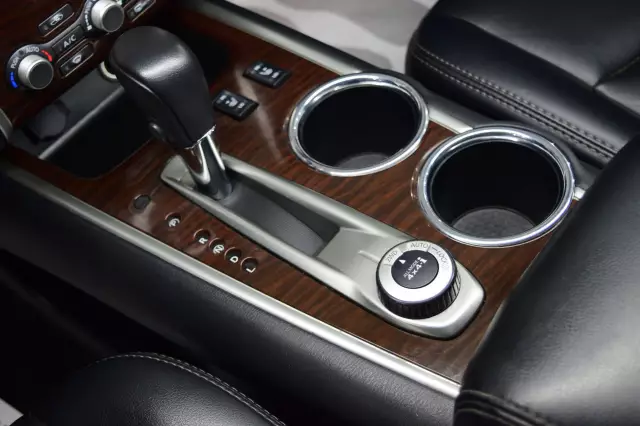 Nissan Pathfinder 2014