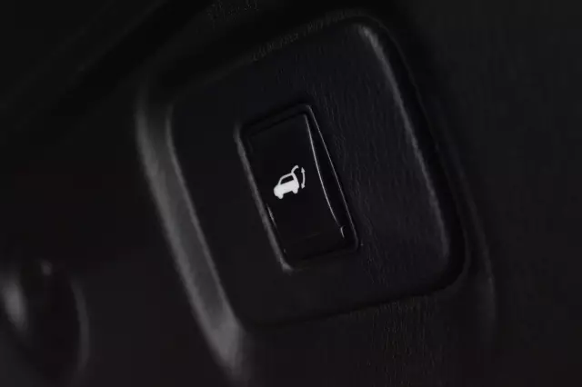 Nissan Pathfinder 2014