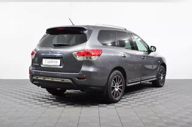 Nissan Pathfinder 2014