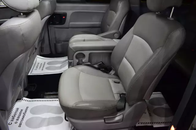 Hyundai Grand Starex 2008