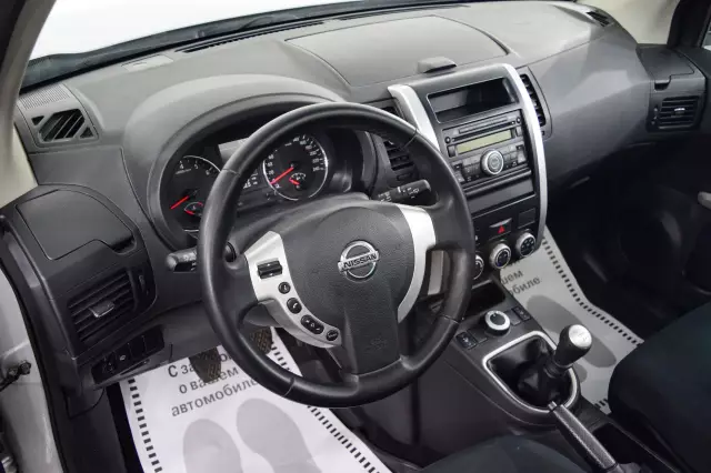 Nissan X-Trail 2011