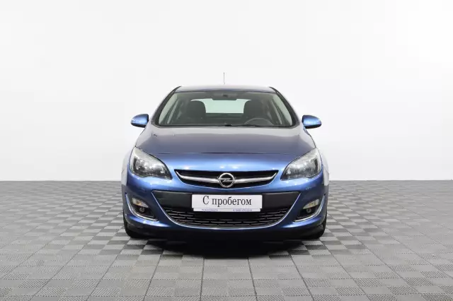 Opel Astra 2013