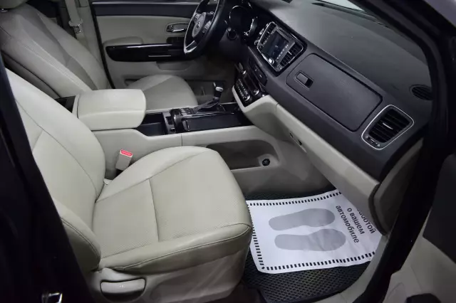 Kia Carnival 2017
