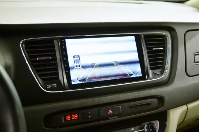 Kia Carnival 2016
