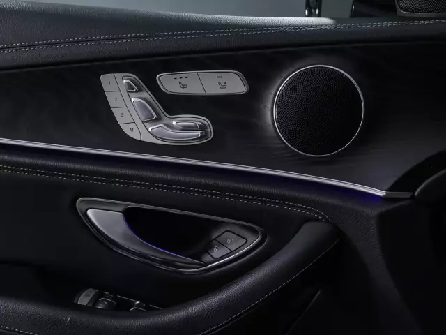 Mercedes-Benz E-Класс 2016