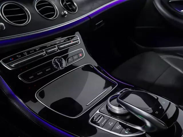 Mercedes-Benz E-Класс 2016