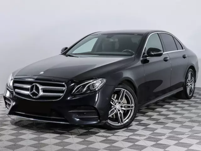 Mercedes-Benz E-Класс 2016