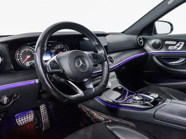 Mercedes-Benz E-Класс 2016