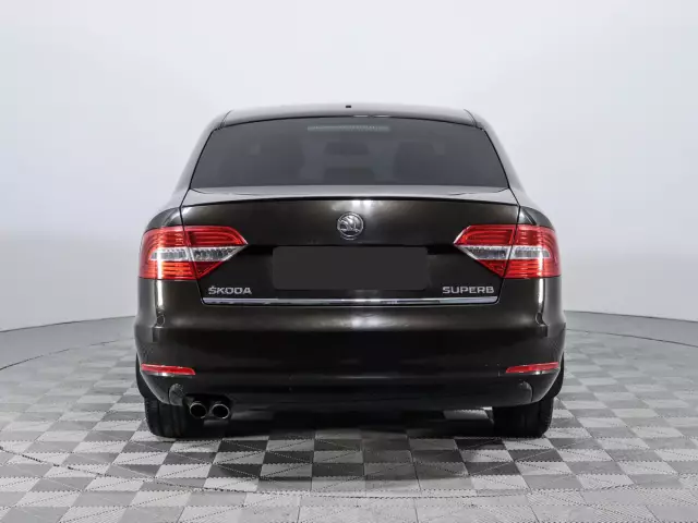 Skoda Superb 2015
