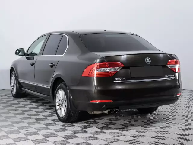 Skoda Superb 2015