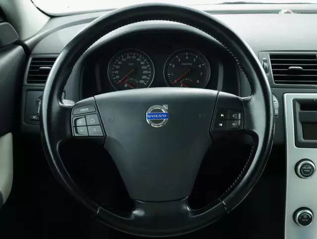 Volvo C30 2012