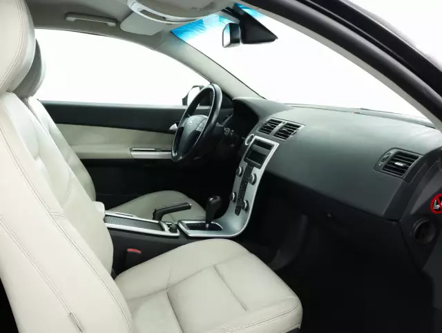 Volvo C30 2012