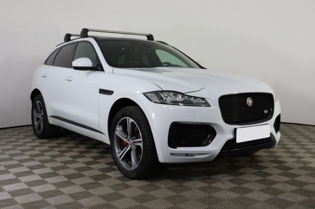 Jaguar F-Pace 2017