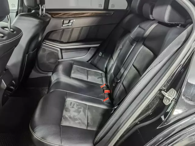 Mercedes-Benz E-Класс 2012