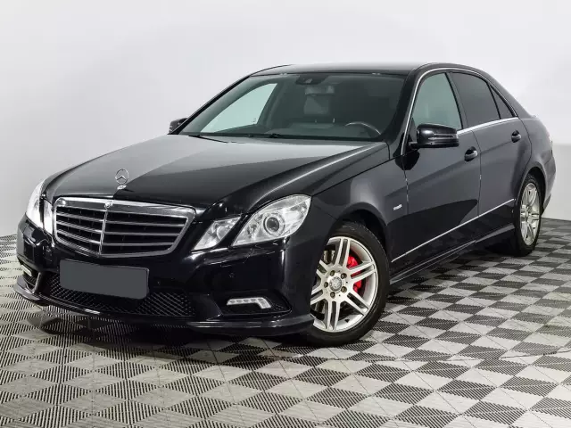 Mercedes-Benz E-Класс 2012