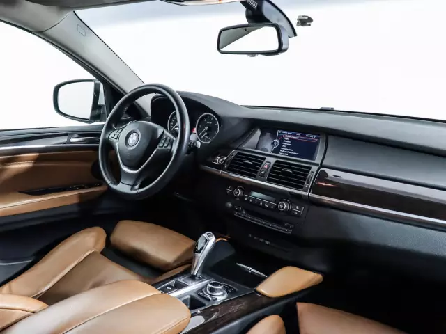 BMW X6 2012