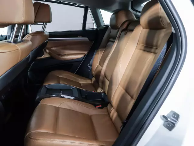 BMW X6 2012