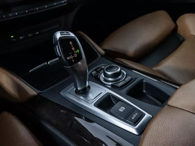 BMW X6 2012