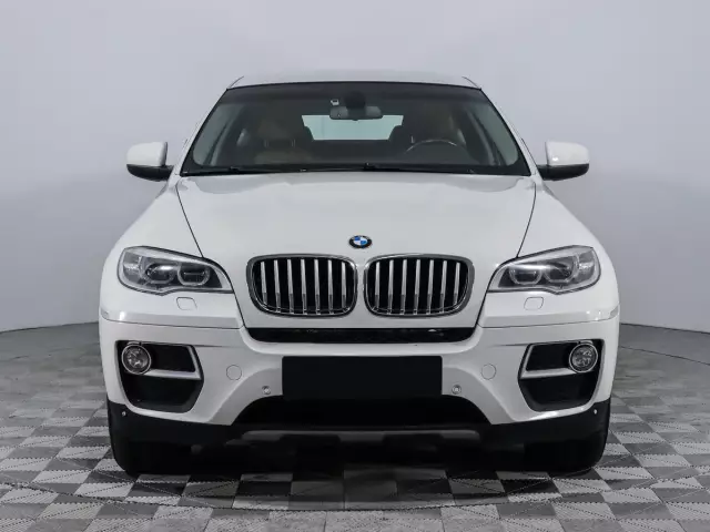 BMW X6 2012