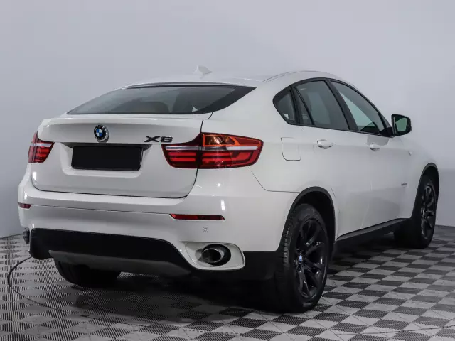 BMW X6 2012