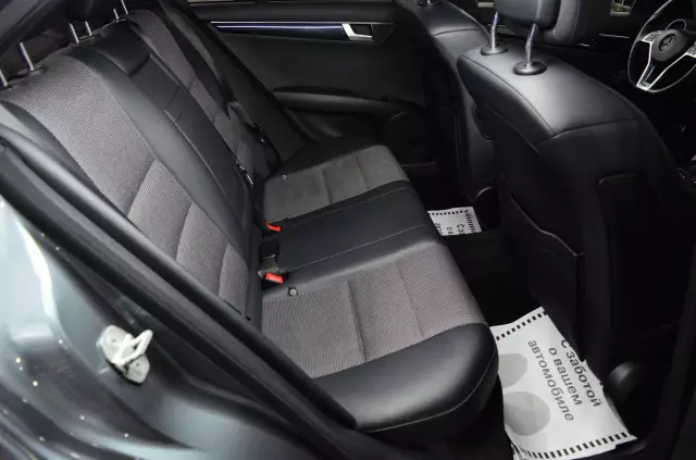 Mercedes-Benz C-Класс 2011