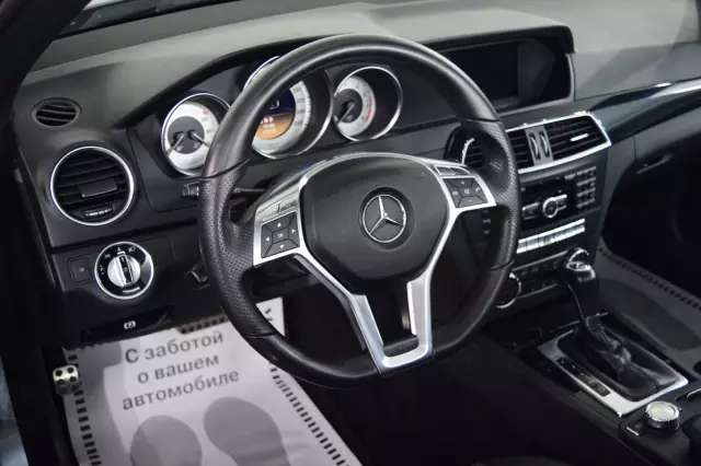 Mercedes-Benz C-Класс 2011