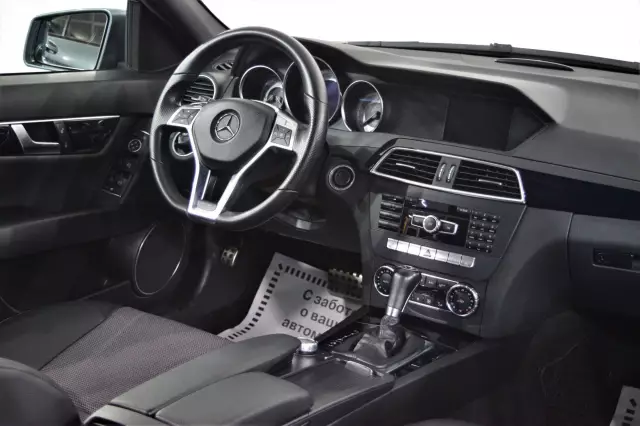 Mercedes-Benz C-Класс 2011