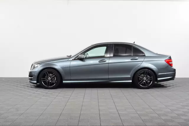 Mercedes-Benz C-Класс 2011