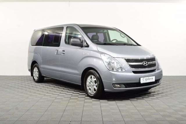 Hyundai Grand Starex 2011