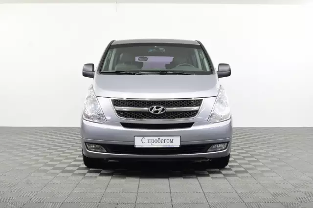 Hyundai Grand Starex 2011