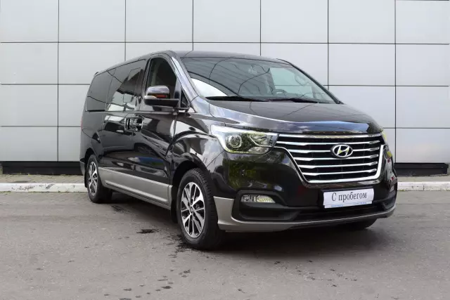Hyundai Grand Starex 2019