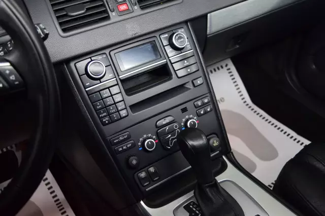 Volvo XC90 2012