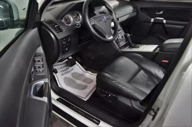 Volvo XC90 2012