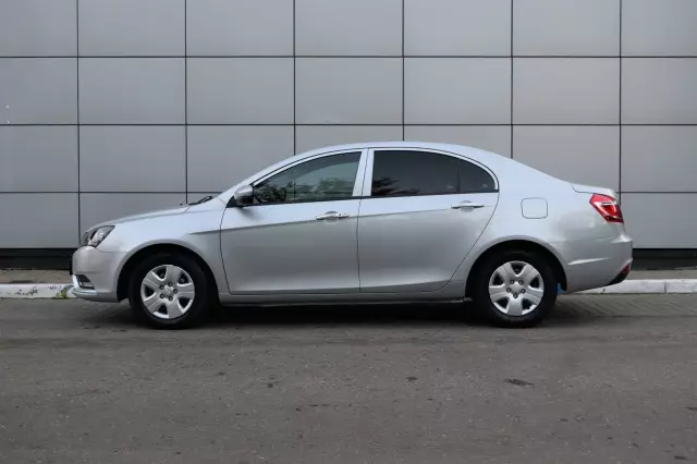 Geely Emgrand 7 2016