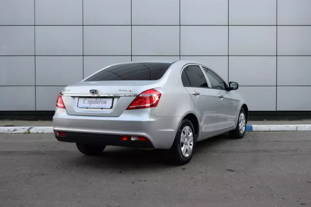 Geely Emgrand 7 2016