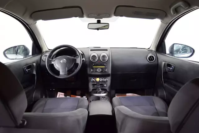 Nissan Qashqai+2 2011