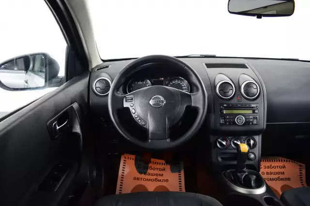 Nissan Qashqai+2 2011